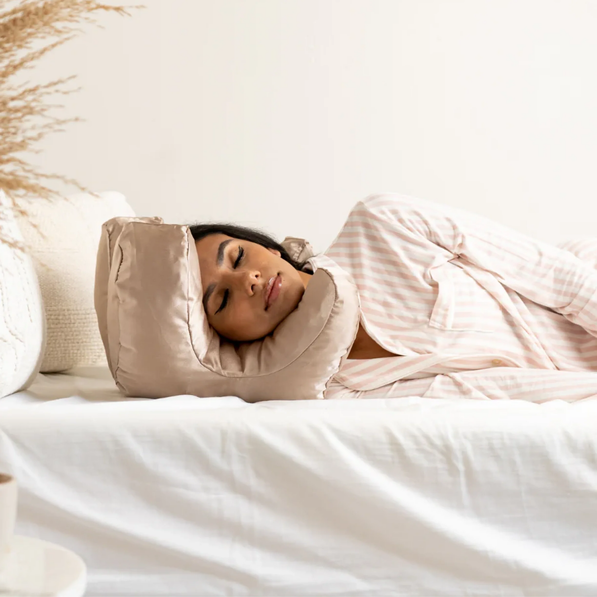 DAYFLOW Anti Wrinkle Pillow